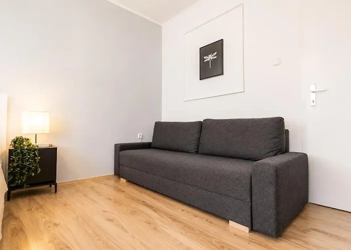 Affordable 2br Apartment, For Long